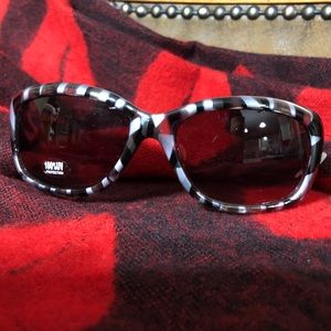 Chico’s animal print sunglasses
